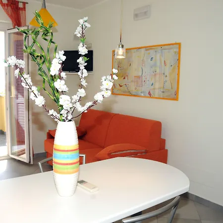 拉拜亚迪乌丽赛酒店 度假居