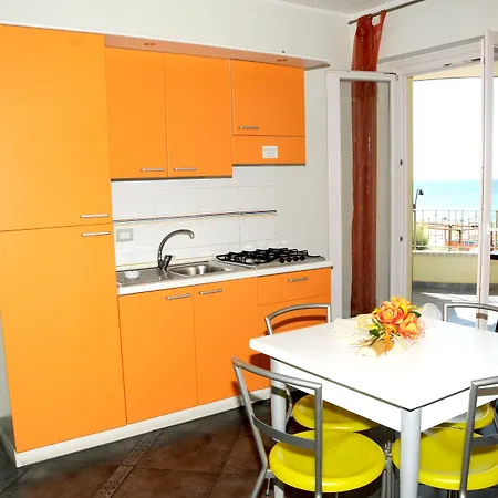 拉拜亚迪乌丽赛酒店 度假居 韦内蒂科