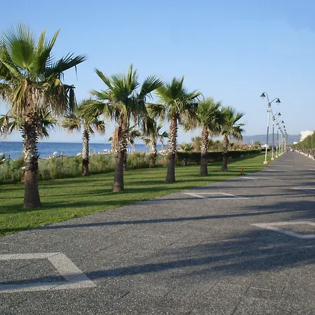 拉拜亚迪乌丽赛酒店 度假居